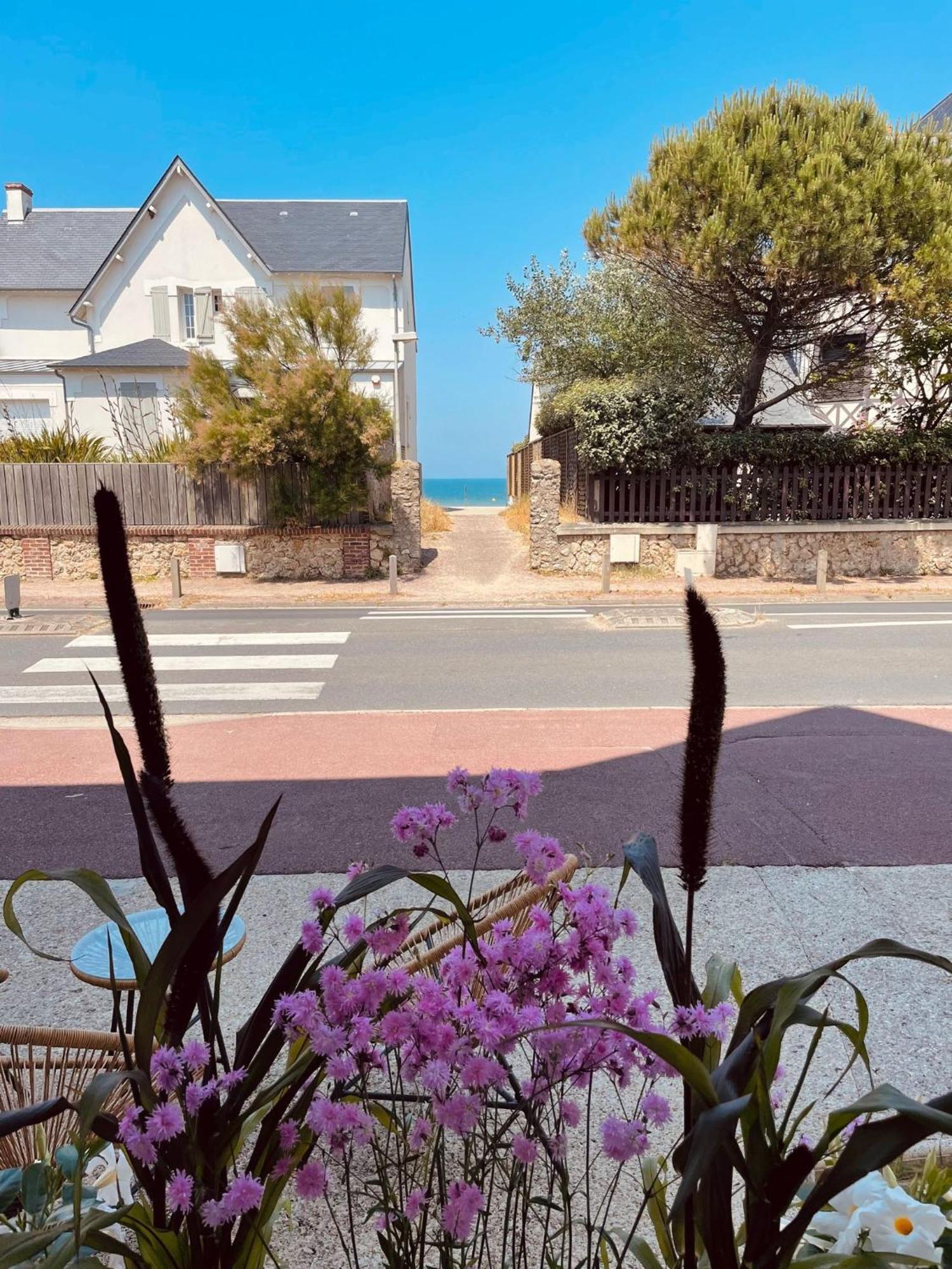 Hotel De La Mer - Deauville Blonville - Boutique Hotel De Charme Vue Mer Ou Campagne - Acces Direct Plage Luaran gambar